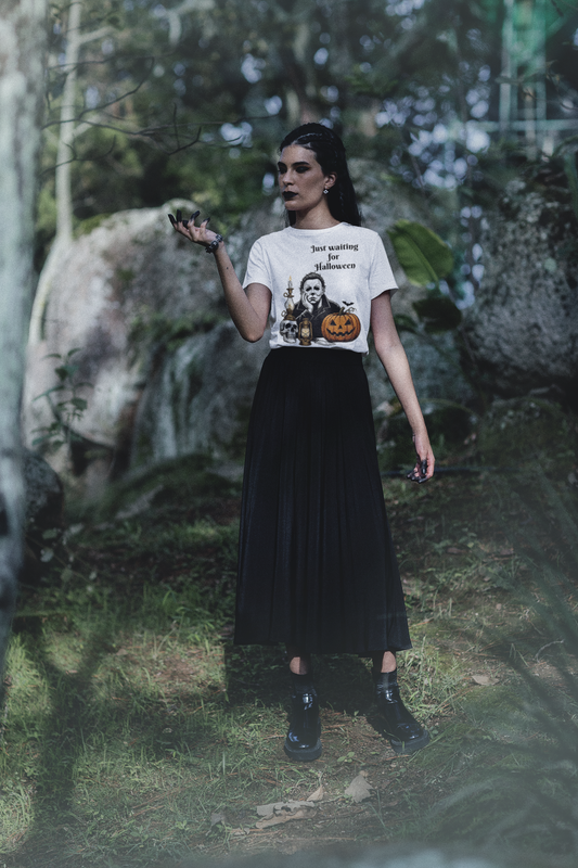 Michael Myers Just Wairing For Halloween - Unisex Softstyle Tee