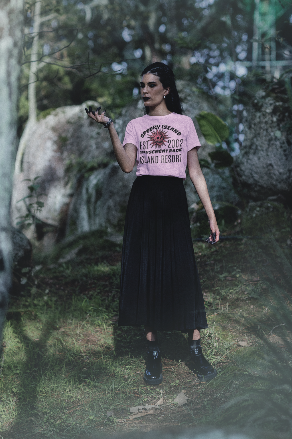 Spooky Island Amusement Park Tee - Unisex Heavy Cotton Tee